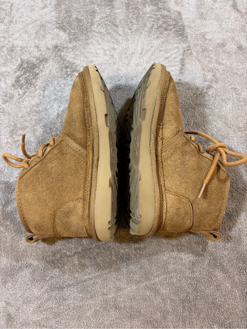 UGG Neumel II Chestnut Brown Suede Lace-Up Shearling Boots Kids Size 2
